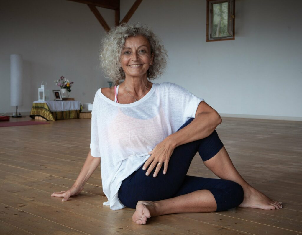 How to contact me, subscribe to my newsletter and keep yourself posted with my Yoga and Meditation practices, retreats, and classes.